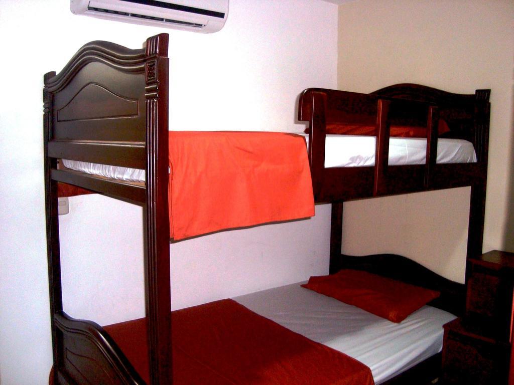 Apartamento De Lujo Al Pie Del Mar Condominio Torre Marina Salinas  Værelse billede